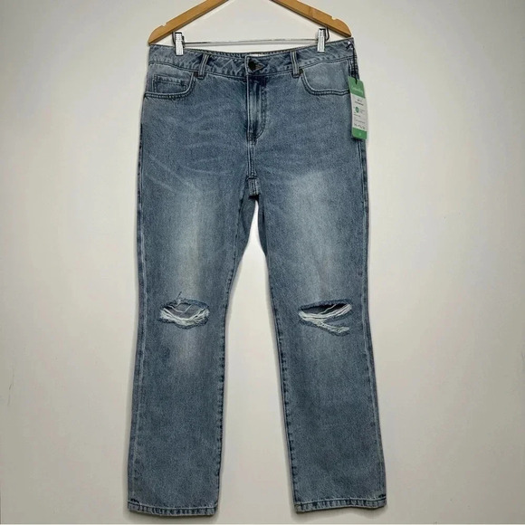 CAbi NWT Sandstorm Wash 6071 Distressed Boyfriend Jeans Size 10 - Picture 3 of 11